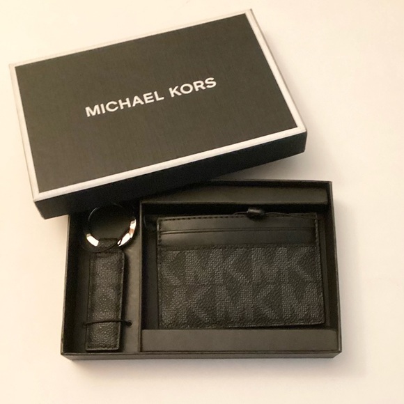 Authentic Michael Kors Signature Men’s Cardholder and Key Ring NWT Price is firm - Picture 2 of 6